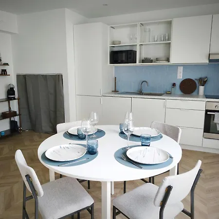 L'azur - Spacieux - Arrivee Autonome アパート